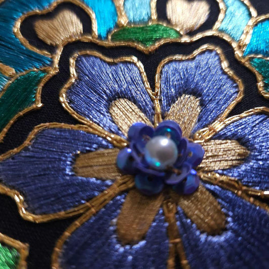 "Damia” Polychrome Silver & Gold Leaf Embroidery Kit