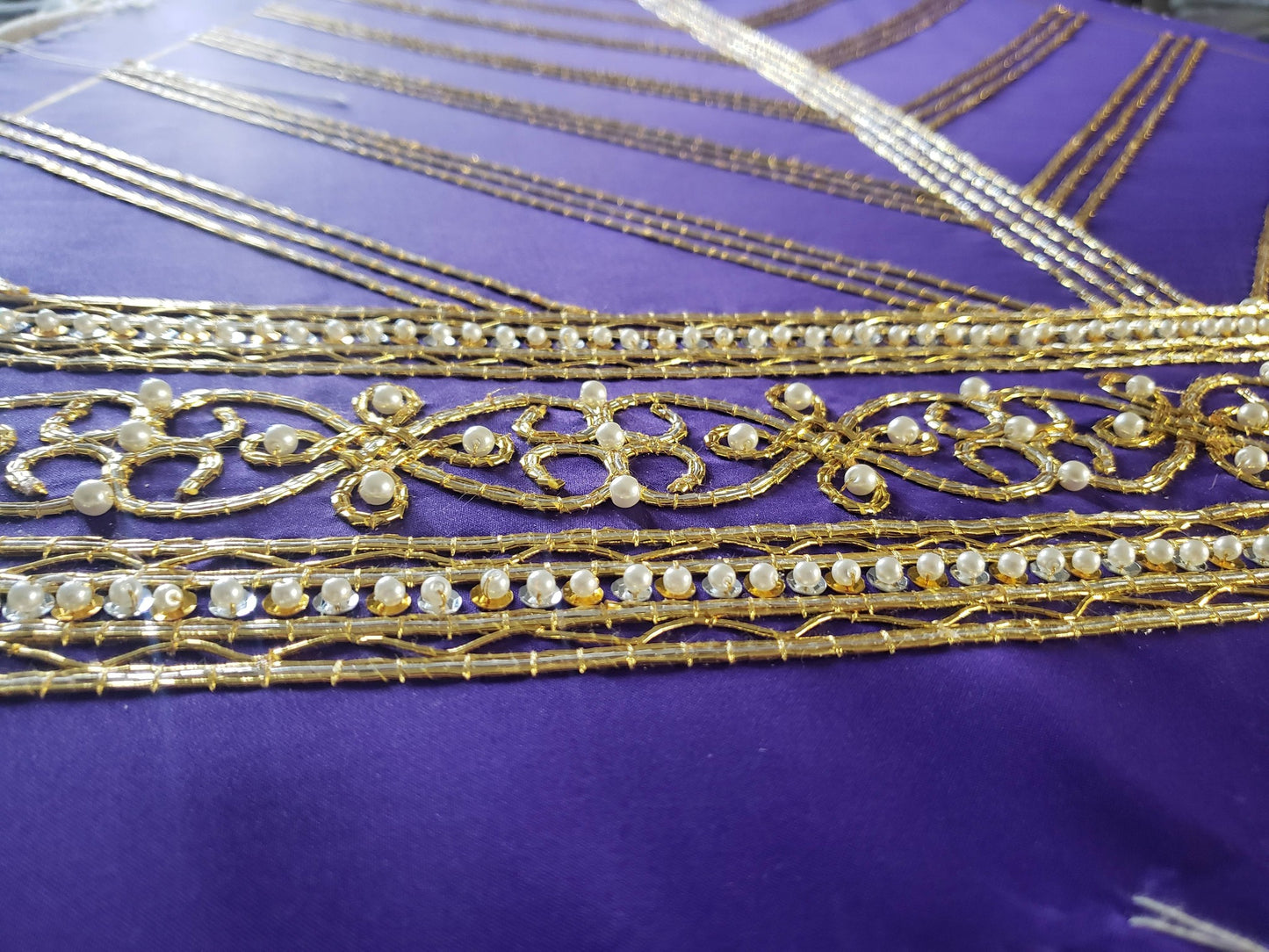 Elizabethan Chevron panel over Marian knotwork