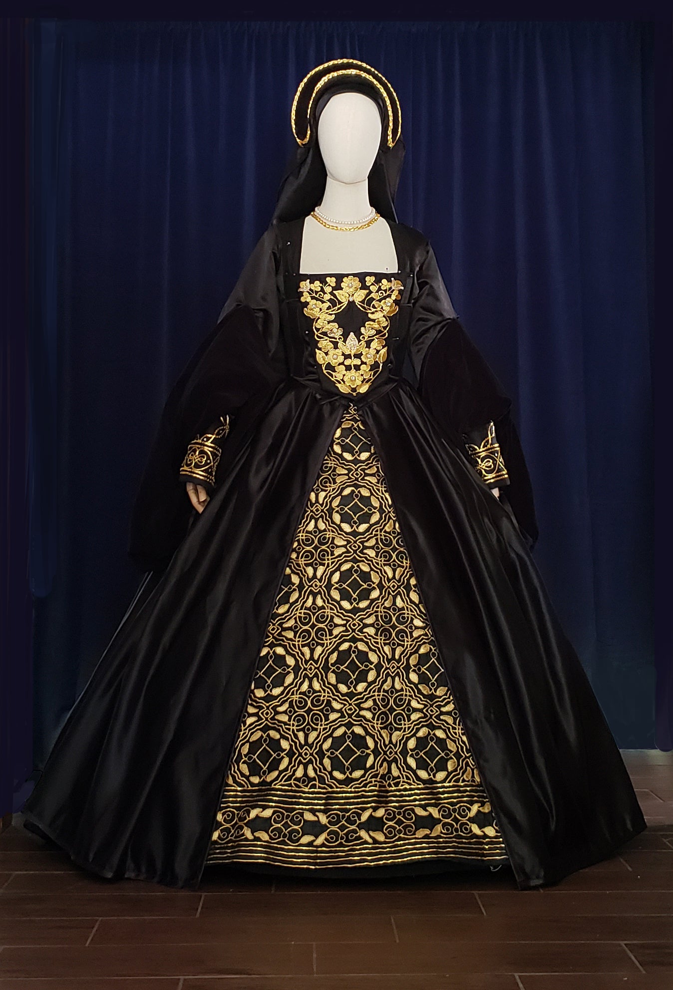 Black and Gold Queen Katherine Parr Underskirt Panel