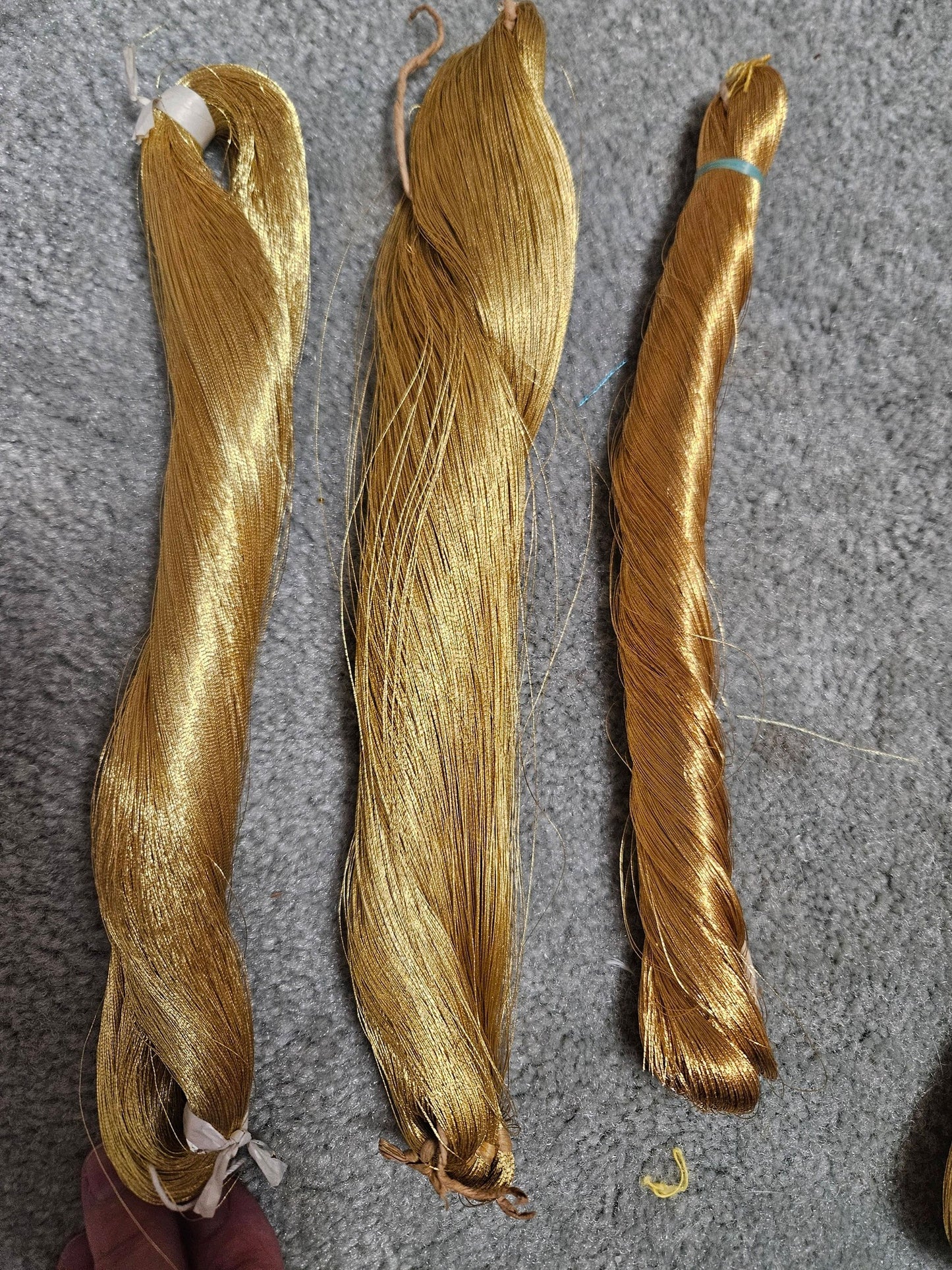 Mystery gold passing thread